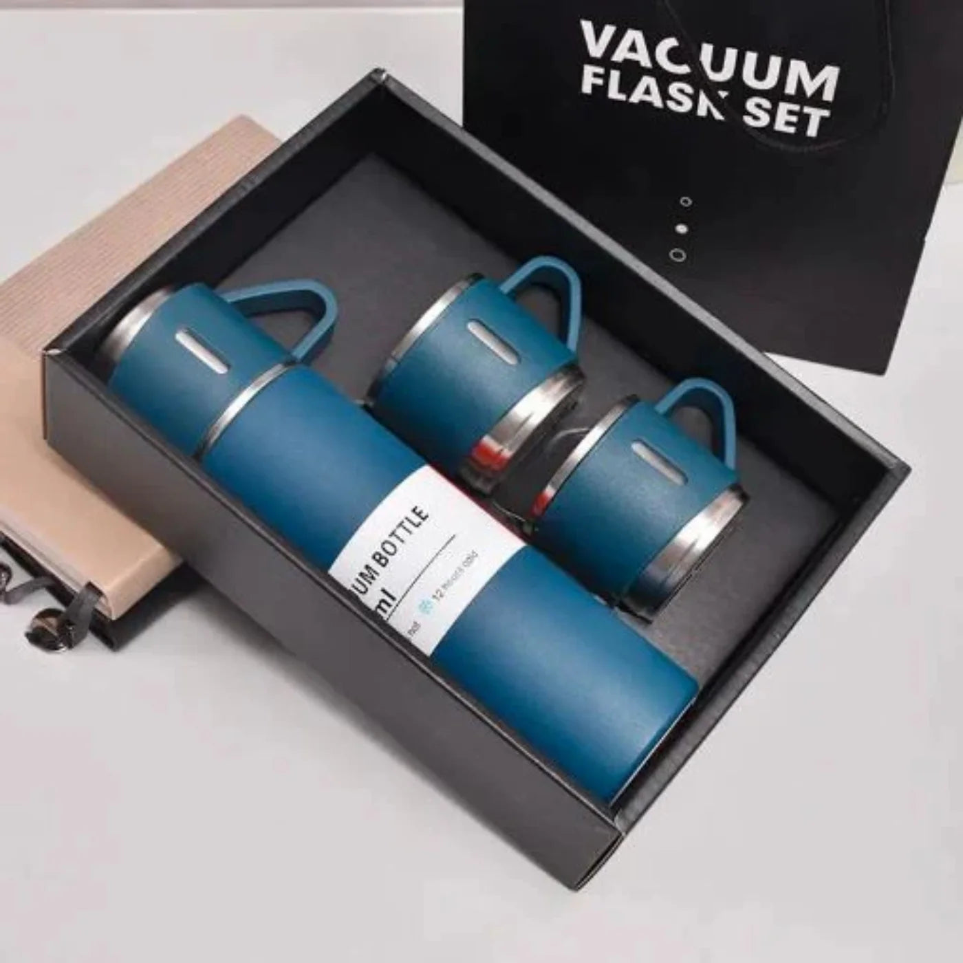 3-Cup 500ML Double-Layer Stainless Steel Vacuum Flask Set